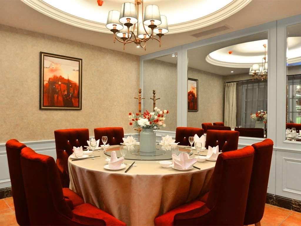 Ibis Chongqing Airport Hotell Eksteriør bilde